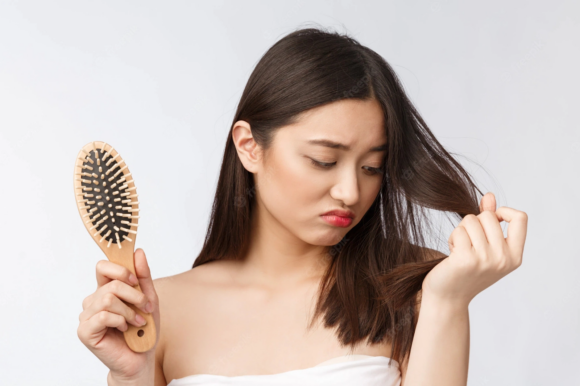 Cách chăm sóc tóc gãy rụng: Bước vào hành trình chăm sóc tóc khỏe mạnh